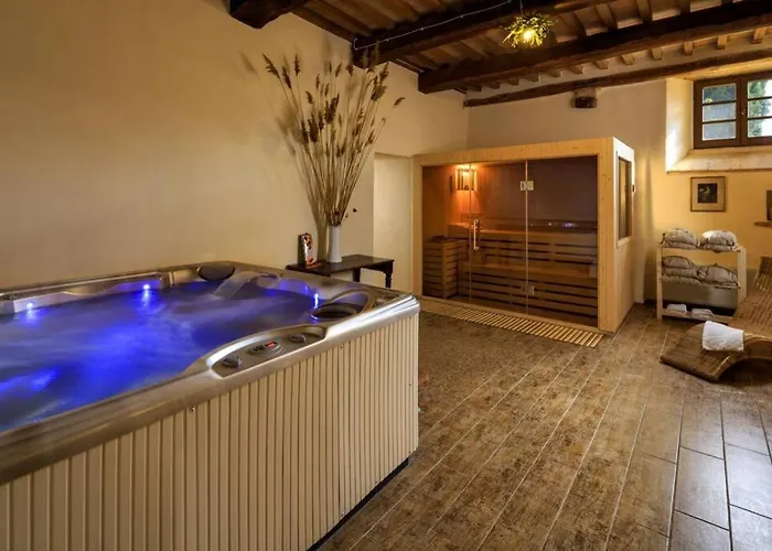 Podere Maiano - Private Pool With