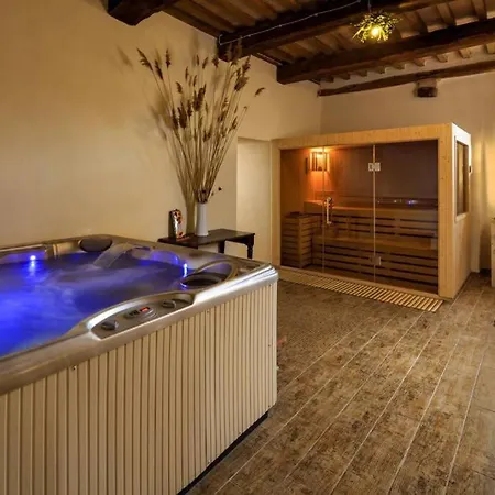 Podere Maiano - Private Pool With